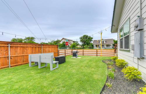 2 Mi to Dtwn Chic Waco Studio with Fire Pit! - Foto 1