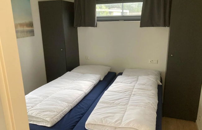 2 bedroom House in Biddinghuizen with swimming pool and terrace - Photo 4