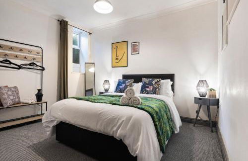 Mariah Flat - 2 Bedroom getaway in Pontypool - Photo 4