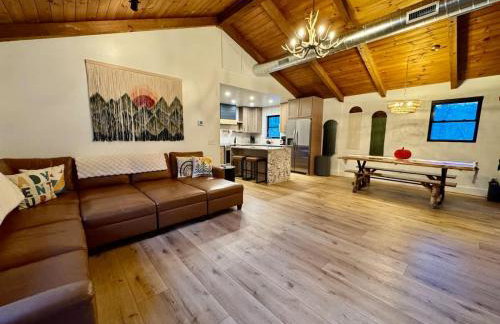 Cozy Creekside cabin- 35m to Boone - Photo 7