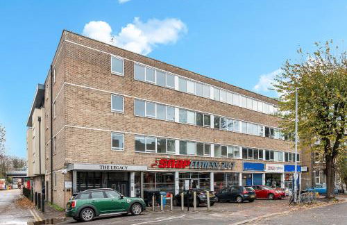 Stylish 2 Bed 2 Bath Hove Apartment - Walk to Station & Beach - Optional Parking - Sleeps 8 - Foto 37