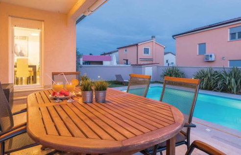 Awesome Home In Pula With Wifi - Foto 10