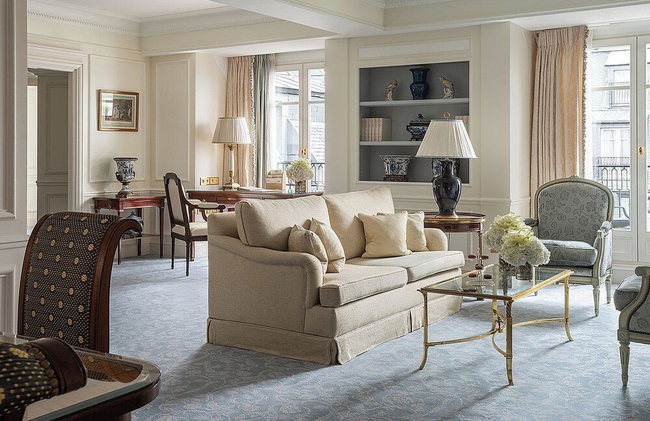 Four Seasons Hotel George V - Photo 55