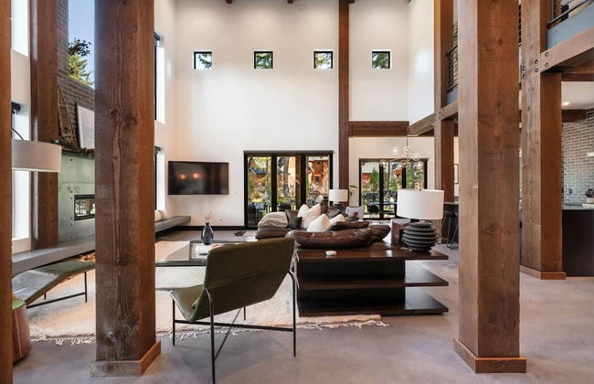 Architecturally Stunning Cle Elum Luxury Retreat - Foto 25