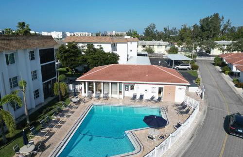 2 bed 2 bath centrally located on Siesta Key - Foto 44