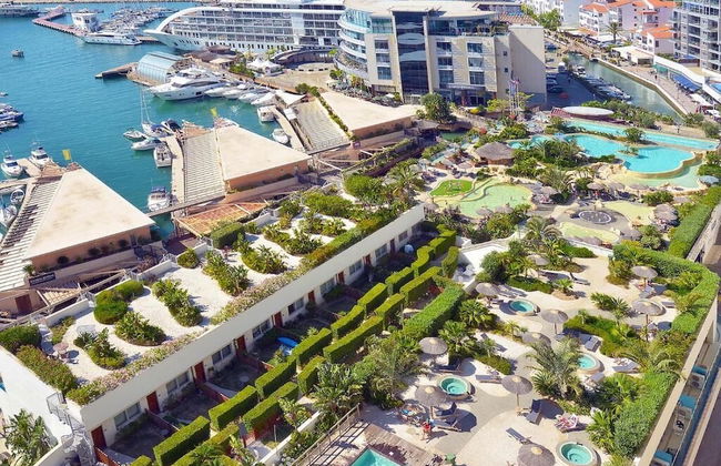 Britain in the Sun at Luxurious Ocean Village - Foto 34