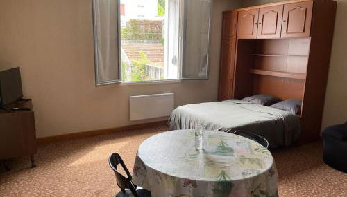 Grand studio proche commerces - Foto 2