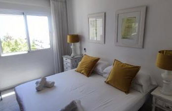 Nerja Gaviota holidays piscina y playa - Foto 18