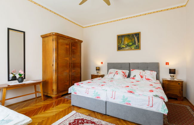 4 bedroom House in Balatonboglár with garden - Photo 9