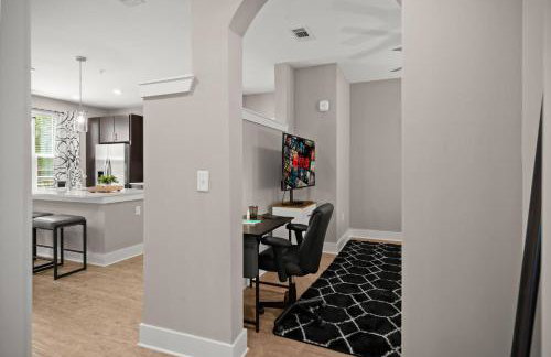 1 Bed Self Check-in pool Gym 30 plus Day Stays - Foto 26