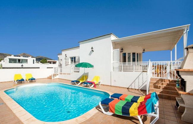 Villa Gaida in Puerto Calero - Photo 2