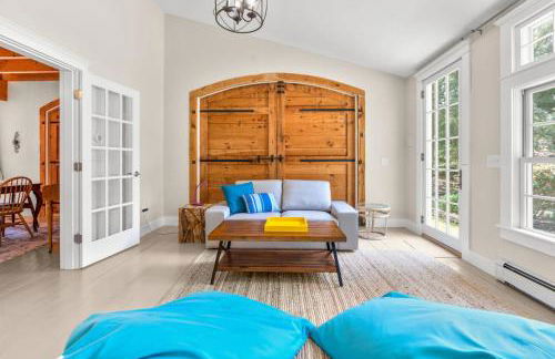 Gorgeous Home 1 mile to Beach and near Cape Cod Bikepath - Foto 9