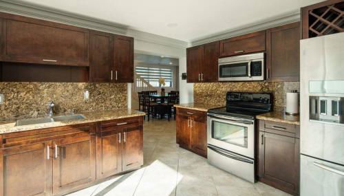 Beautiful 7-Bedroom Villa with Pool - Foto 3