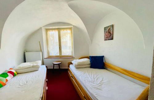 Nice Chalet With View On The Mountain - Photo 8