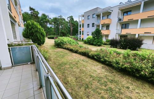 Apartament Bursztynowy Jantar 2 pokojowy z ogrodzonym tarasem przy nadmorskim lesie - Foto 3