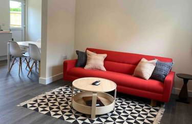 Larks Leaze Lodge, Steeple Ashton, Wiltshire - Photo 47