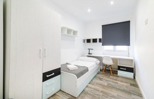 Pajaritos Suites junto a centro, estación de tren y plaza de toros - Photo 35