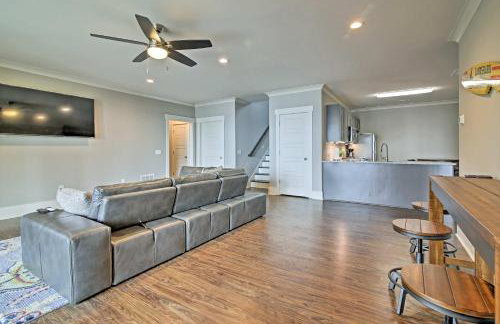 Lake Keowee Home with Balcony and Boat Dock! - Foto 9