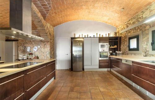 Mas Vives, exclusiva masía del siglo XV - Foto 22