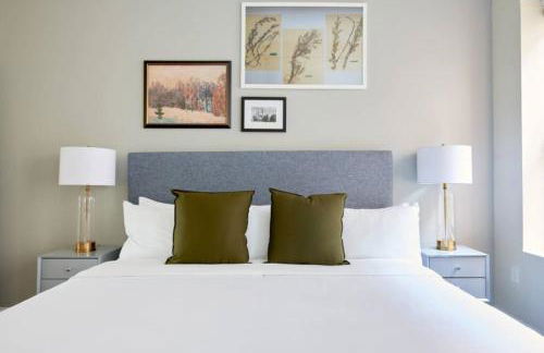 Lux 2br in the Heart of FIDI - Photo 1