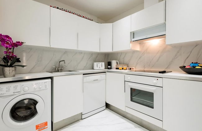 Asl1 - The Armadale Road Residence I - Photo 2