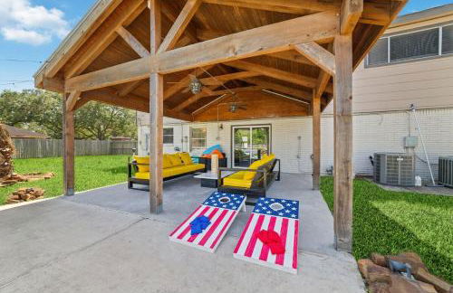 Pickleball-Basketball Oasis-Pool & Spacious Home - Photo 17