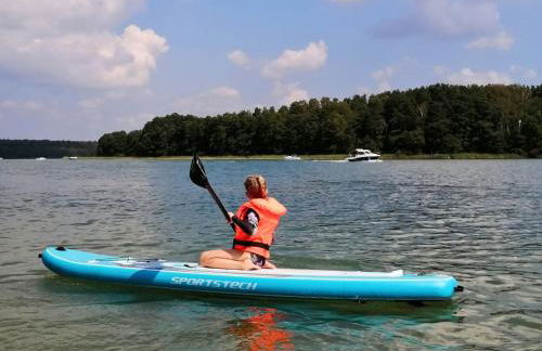 Haus am Seeufer mit Badestelle in 200m, große Sonnenterrasse, umzäunter Garten, Hunde willkommen - Foto 37