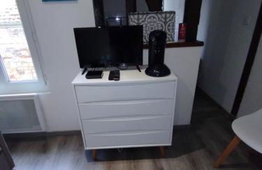 Studio Charmant Confortable TV Centre Ville Louviers - Foto 16
