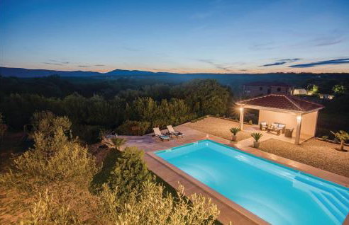 Nice Apartment In Krk With Wifi - Photo 10