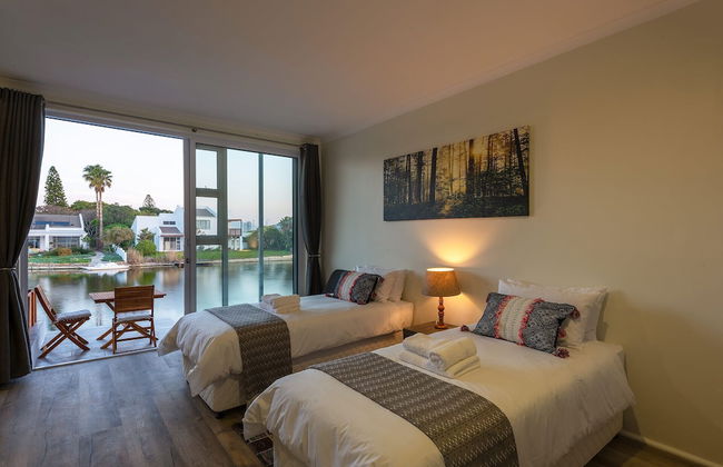 Marina Views - Photo 6