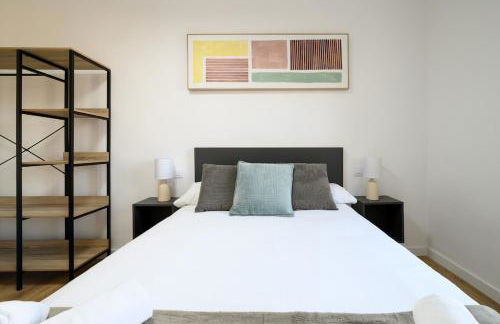 APT-Inside the Wall-Family,Games,Relax,History - Foto 35