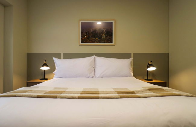 w Majestic 2BR w Comfy Balcony Near Kennedy Park - Foto 15