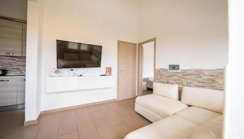 Casa Cleo al Mare con Free WiFi Netflix AC - Photo 2