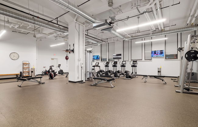 Cincinnati City Club Apartments by Airriva - Photo 40