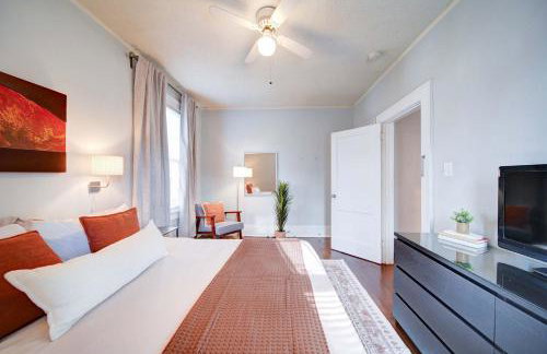 Retro 1BR in Elizabeth with Porch & Eclectic Design - Foto 30