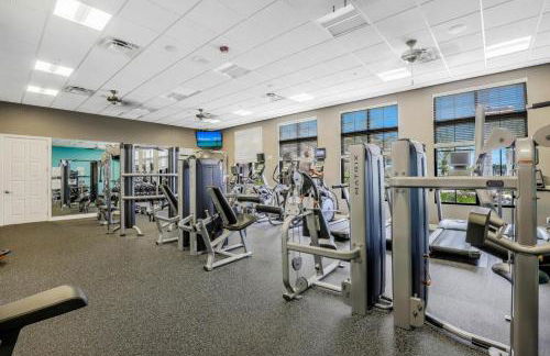 Modern waterfront home in Artesia with pool/gym - Photo 42