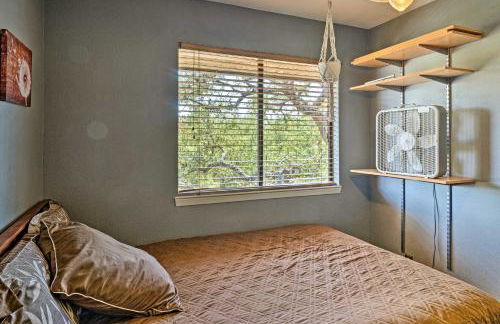 Lago Vista Lake Home with Shared Dock and Kayaks! - Foto 15