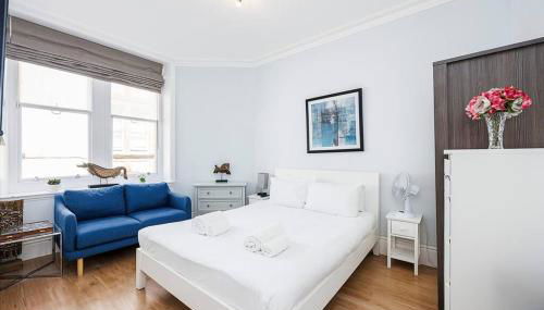 Charing Cross Road One Bedroom - Photo 1