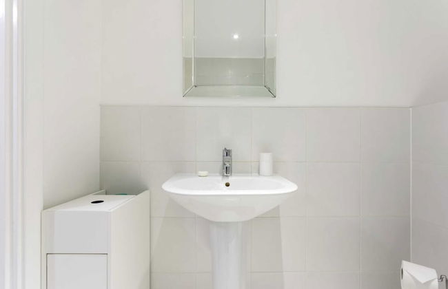 Modern 1 Bedroom Apartment Near Canary Wharf With Balcony - Foto 22