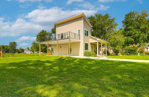 Rock Hall Retreat with Balcony Near Park and Marina! - Foto 25