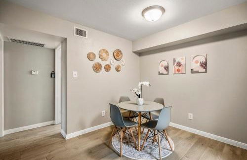 Towne Plaza Apartments #111 in the Galleria Area - Foto 20