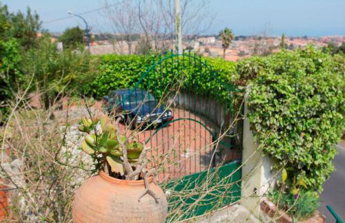 VILLA VISCALORI A garden with pool and see view near Etna - Foto 35