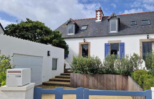 Charming Breton Holiday Home Right by the sea - Photo 37