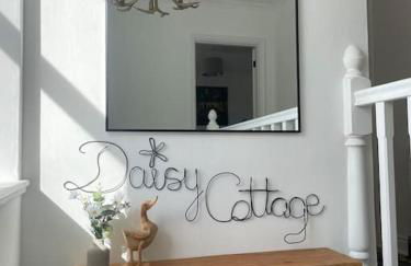 Daisy Cottagee - Photo 4