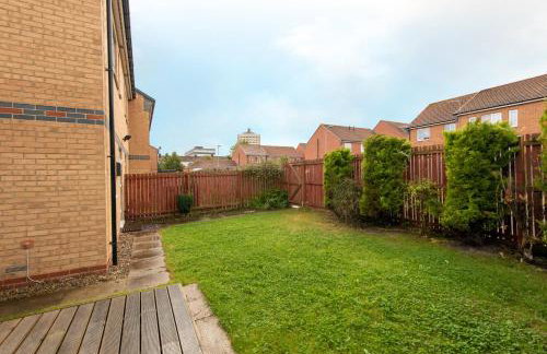 Park View - Stunning 2 bedroom house, both en-suite, 2 parking - Foto 27