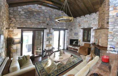 Petrines Villes Avramilias - Photo 19