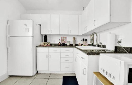 The Splash Pad Sleeps 13 w Pool Patio and Garage - Foto 50