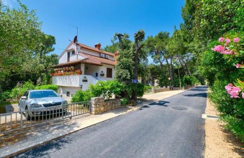 Apartments by the sea Artatore, Losinj - 2509 - Foto 1