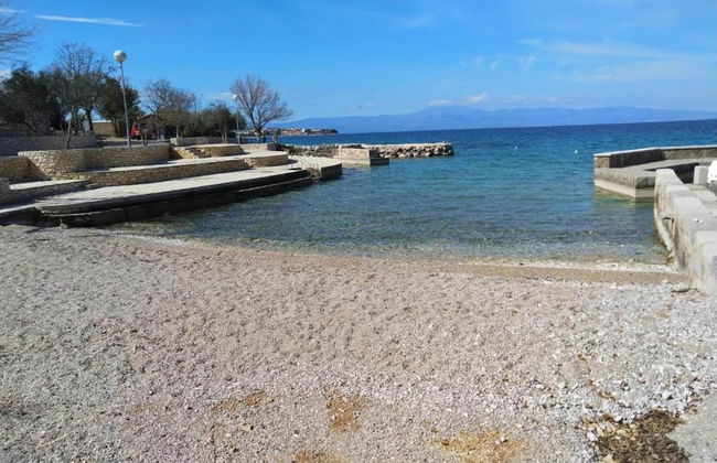 Cozy Apartment in Malinska near Sea - Foto 39