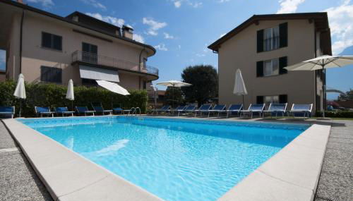 Lakeside Holiday Resort - Foto 3, sunbed